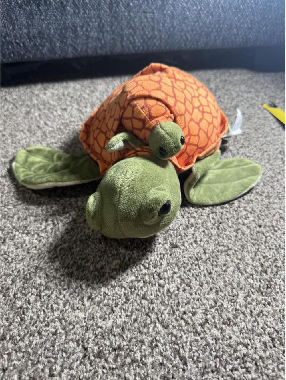 Mother and Baby Sea Turtle plush set (Green/Orange version)
